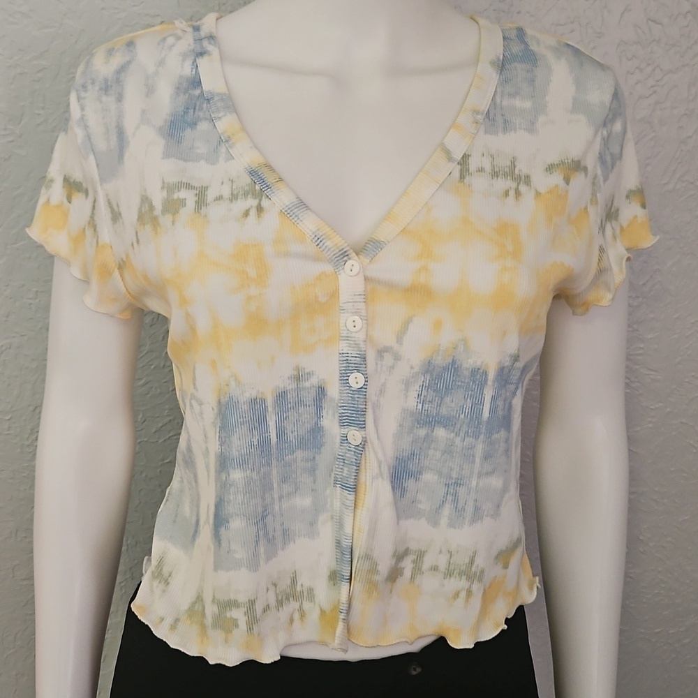 JUST POLLY Pastel Tie Dye Ruffle Button-Up Short Sleeve Festival Crop Top - Picture 4 of 7
